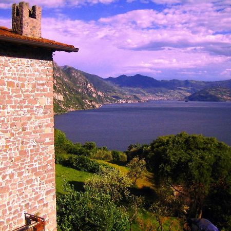 Castello Di Zorzino Iseo Lake Riva di Solto Exterior foto